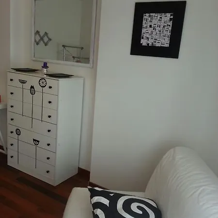 아파트 Oltremarestudios *